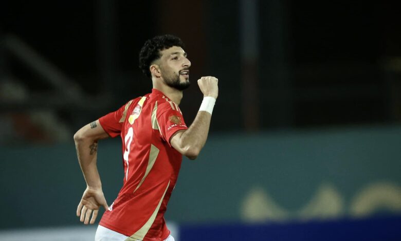 وكيل وسام أبوعلي يكشف حقيقة أزمة قيد اللاعب مع كولومبوس كرو الأمريكي