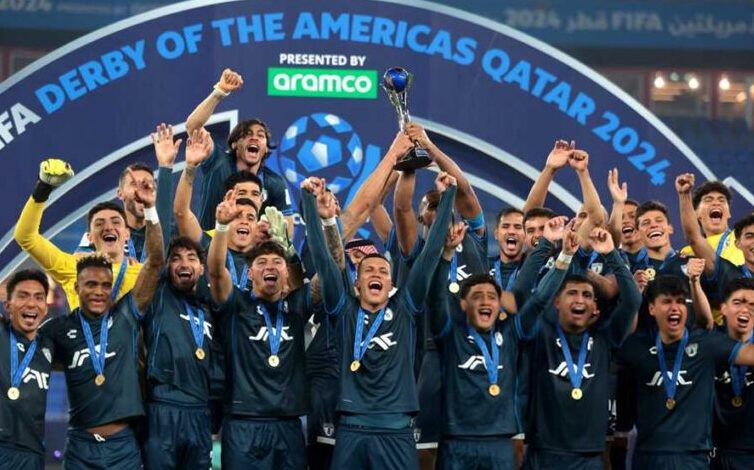 رئيس باتشوكا يمدح الأهلي قبل مواجهة كأس التحدي