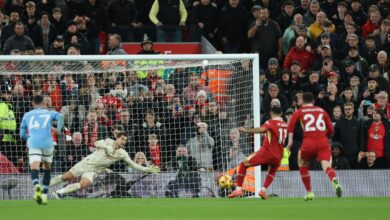 محمد صلاح يواصل إثارة الجدل حول مستقبله مع ليفربول